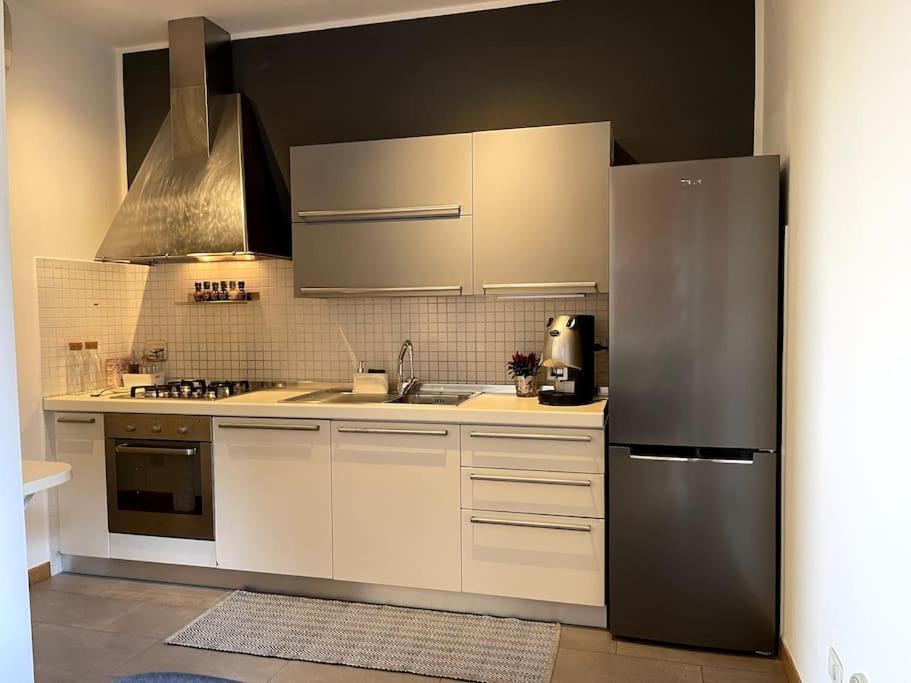 Appartamento Moderno In Tenuta Melloni Anzola dell'Emilia Luaran gambar