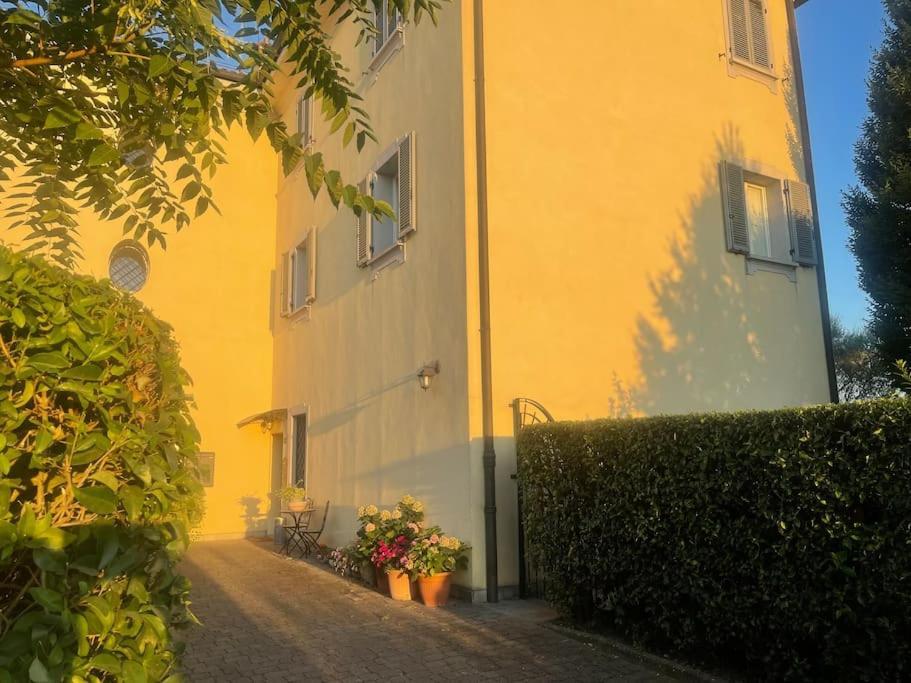 Appartamento Moderno In Tenuta Melloni Anzola dell'Emilia Luaran gambar